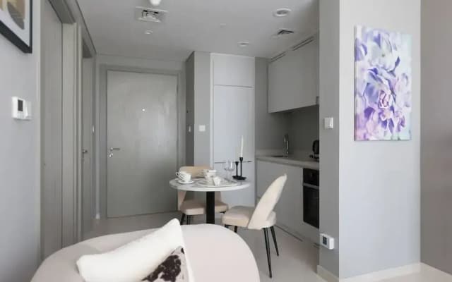 Modern 1BR in Business Bay - photo 3