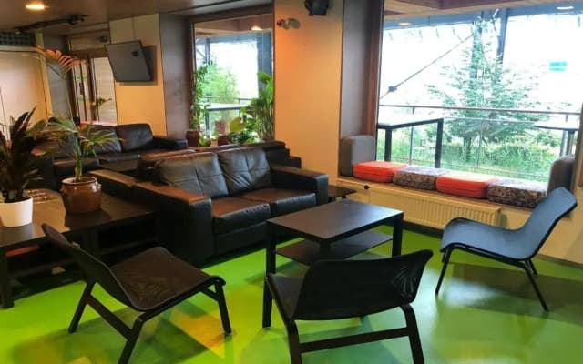 Auberge de Jeunesse Paris HI Yves Robert - photo 5