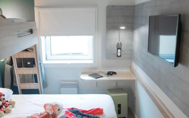 ibis budget Paris Porte d'Orleans - photo 4