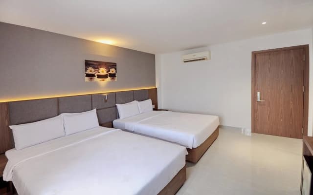 For You Hotel - photo 4