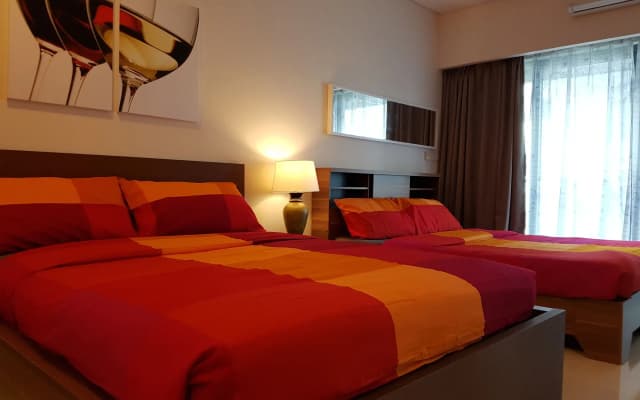 Summer Suites Vacation Home - photo 5
