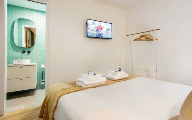 Elegant apartment - 2BD /8P - near Eiffel Tower - photo 2
