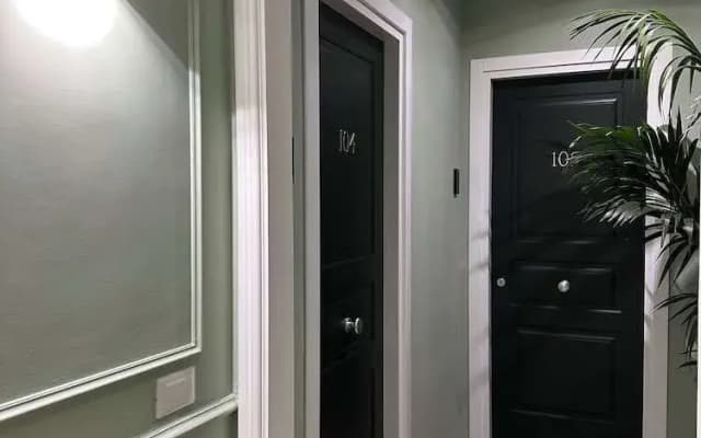 NLM Boutique Suites - photo 5