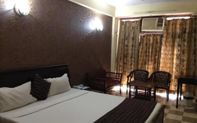 OYO 7844 Hotel Welcome Plaza - photo 3