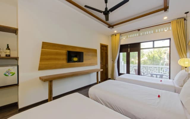 An Bang Beach Villas - photo 3
