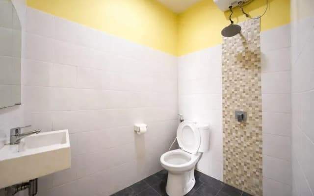 Palm 57 Guesthouse - photo 4