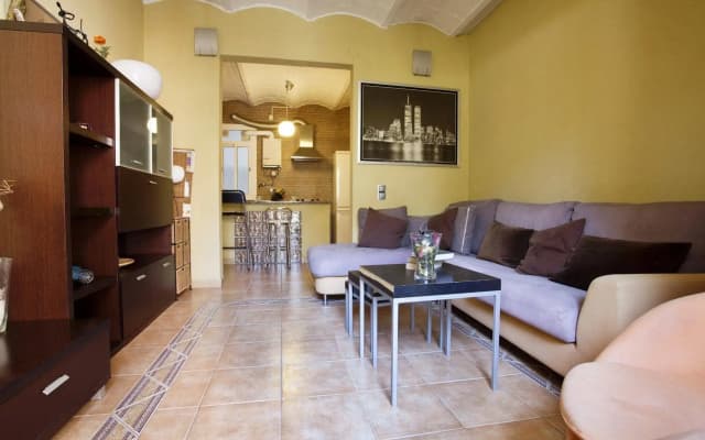Espai Barcelona Rocafort Apartments - photo 3