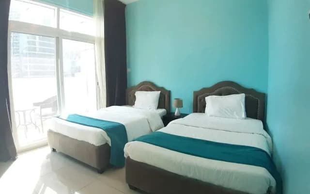 Golden Stay Vacation Continental Tower - photo 3