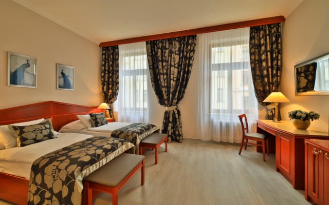 Hotel Carlton - photo 3