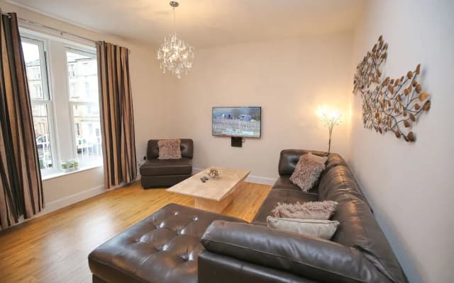 Edinburgh Pearl Apartments Dalry House - photo 2