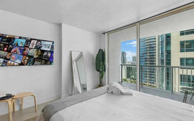 Modern Condos Available in Brickell - photo 2