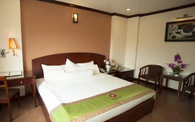 Hoang Ngoc Hotel Nguyen Thuong Hien - photo 3