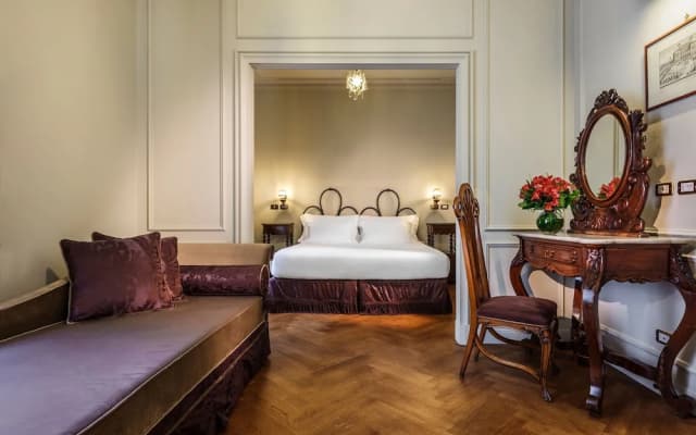 Hotel Locarno - photo 4
