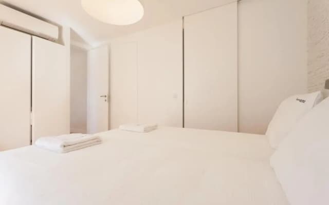 FLH Portas do Sol Cozy Flat - photo 5