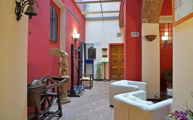 Porta Faenza Hotel - photo 2