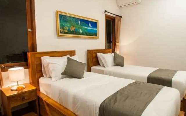 Flamboyant Villa Ubud - photo 2