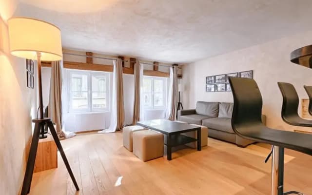 Luxurious & Design Flat 2BR/8P- Boulevard Saint Germain - photo 3