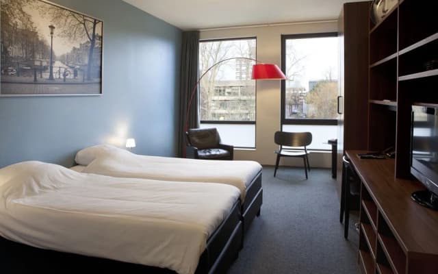 Skotel Amsterdam, Hotelschool The Hague - photo 2