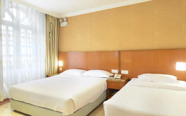 Cardogan Hotel - photo 4