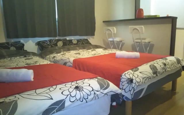 Gottsu ShinOsaka Apartment - photo 5