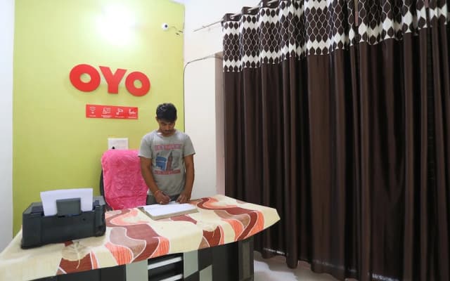Singh Hotel by OYO Rooms - photo 3