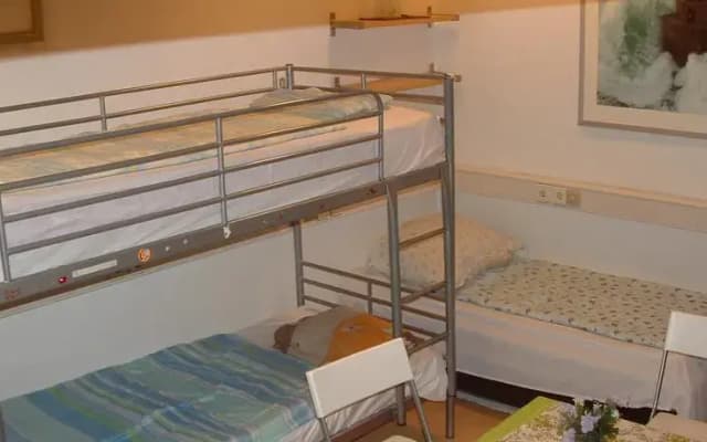 Azusa Guest House - photo 3