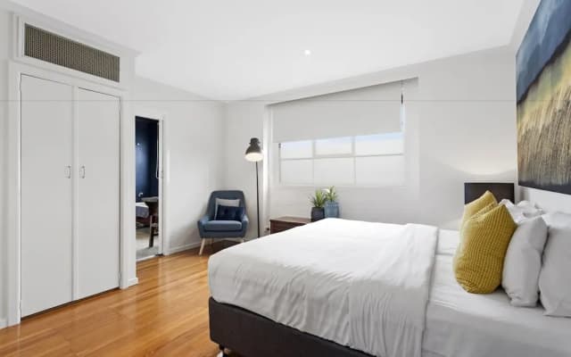 Manallack Apartments Olley - photo 2