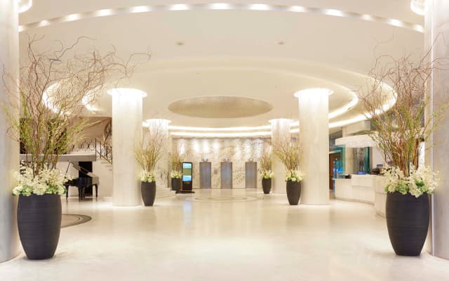 Titania Hotel - photo 2