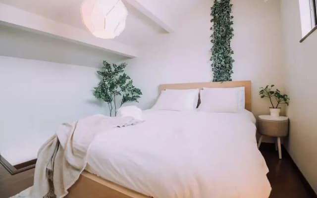 5BDR 1.5BA Osaka Castle House - photo 4