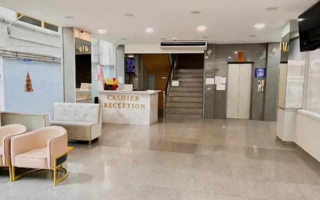 ABCYQ Hotel - photo 2