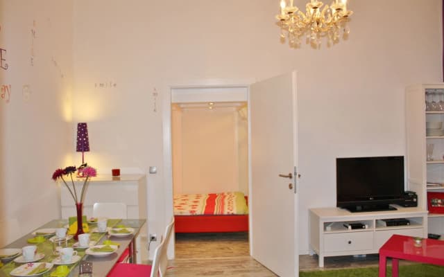 GoVienna Belvedere Apartment - photo 2