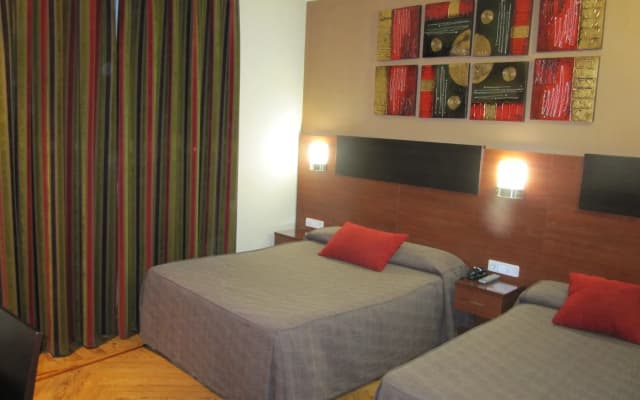 Hostal Abadía Madrid - photo 5