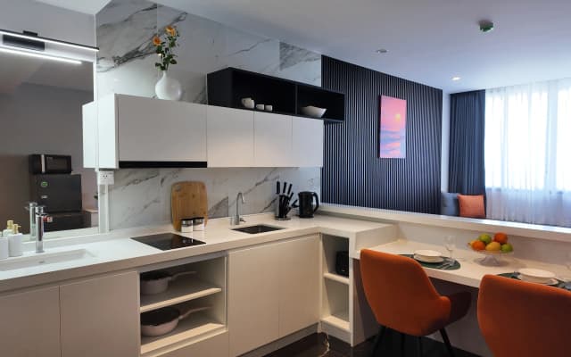 Sunset Noir Studio at Nai Harn Beach Flat - photo 5
