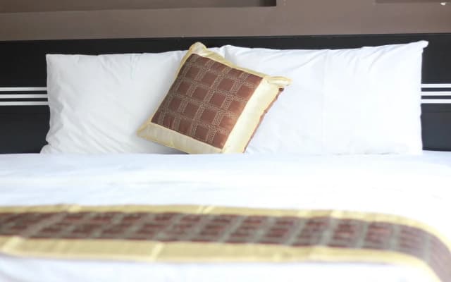 Emirates Hotel - photo 3
