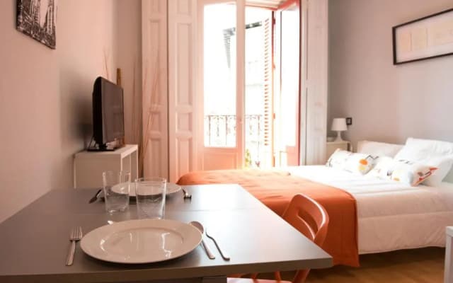 estudio plaza mayor - photo 3