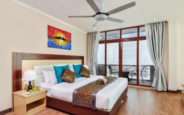 Triton Beach Hotel & Spa - photo 4