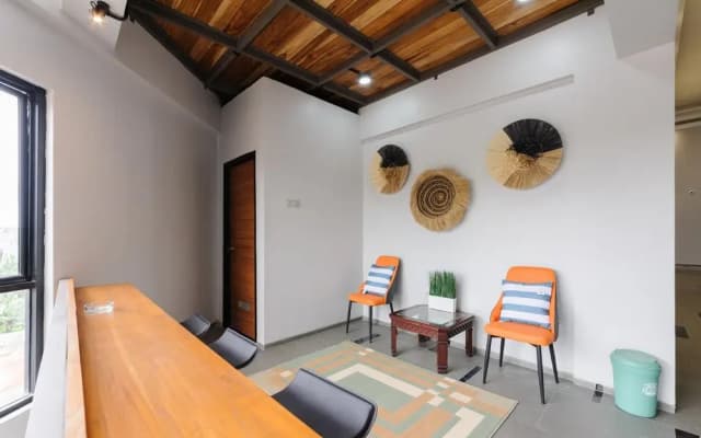 Urbanview Hotel Puri Indah - photo 3