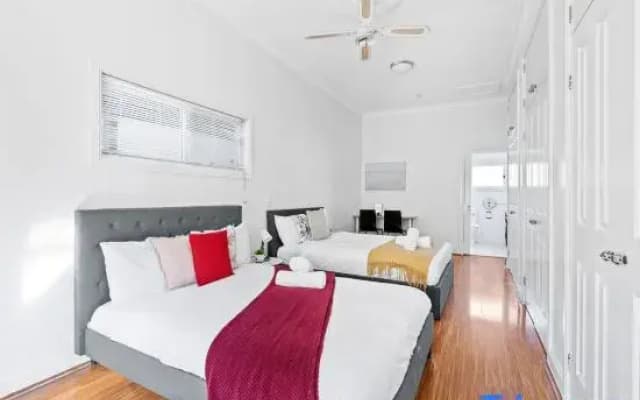 Comfortable Room in Lidcombe – Steps to Train Station - photo 2