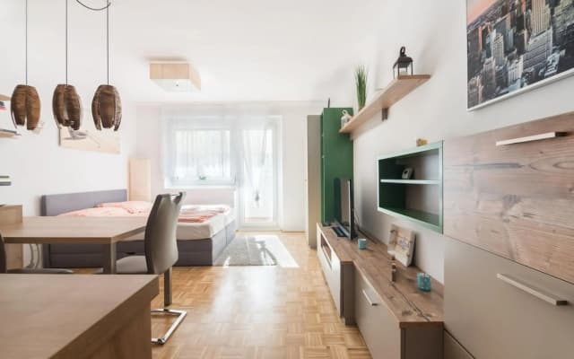 Cosy apartment near VIC (UNO City) - photo 3