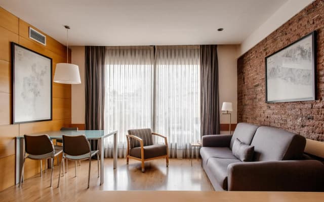 Wello Apartments - photo 5