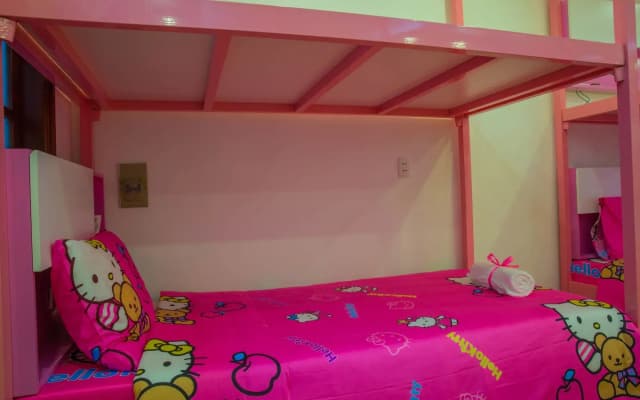 Hanoi High Five Hostel - photo 4