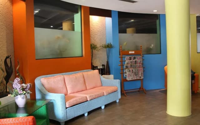 Twin Inn - photo 2