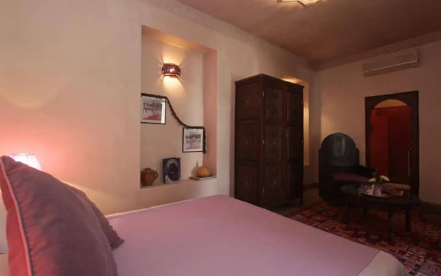 Riad Massiba - photo 5