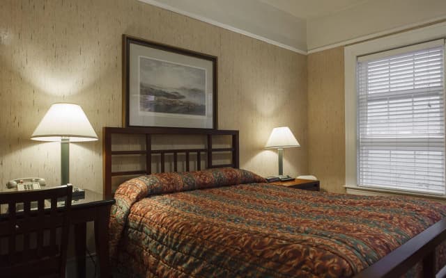 Grant Hotel - photo 3