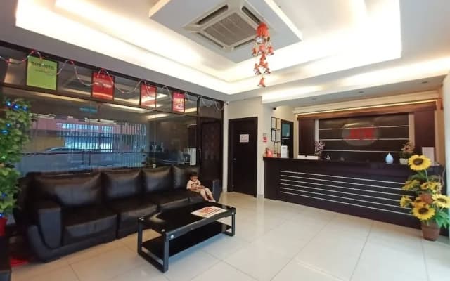 Maya Hotel - photo 2