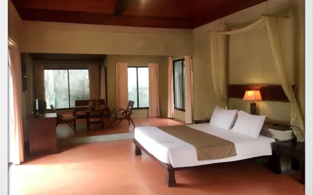 Circle Phuket Resort and Spa - photo 4