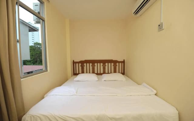 Joy Motel - photo 4