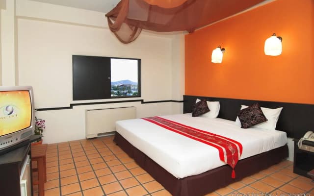 Rome Place Hotel - photo 3