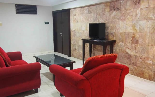 Hotel Alma - photo 2