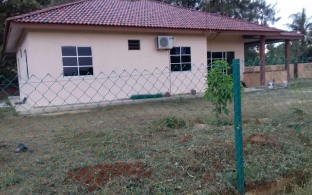 Anggerik Villa Guest House - photo 4